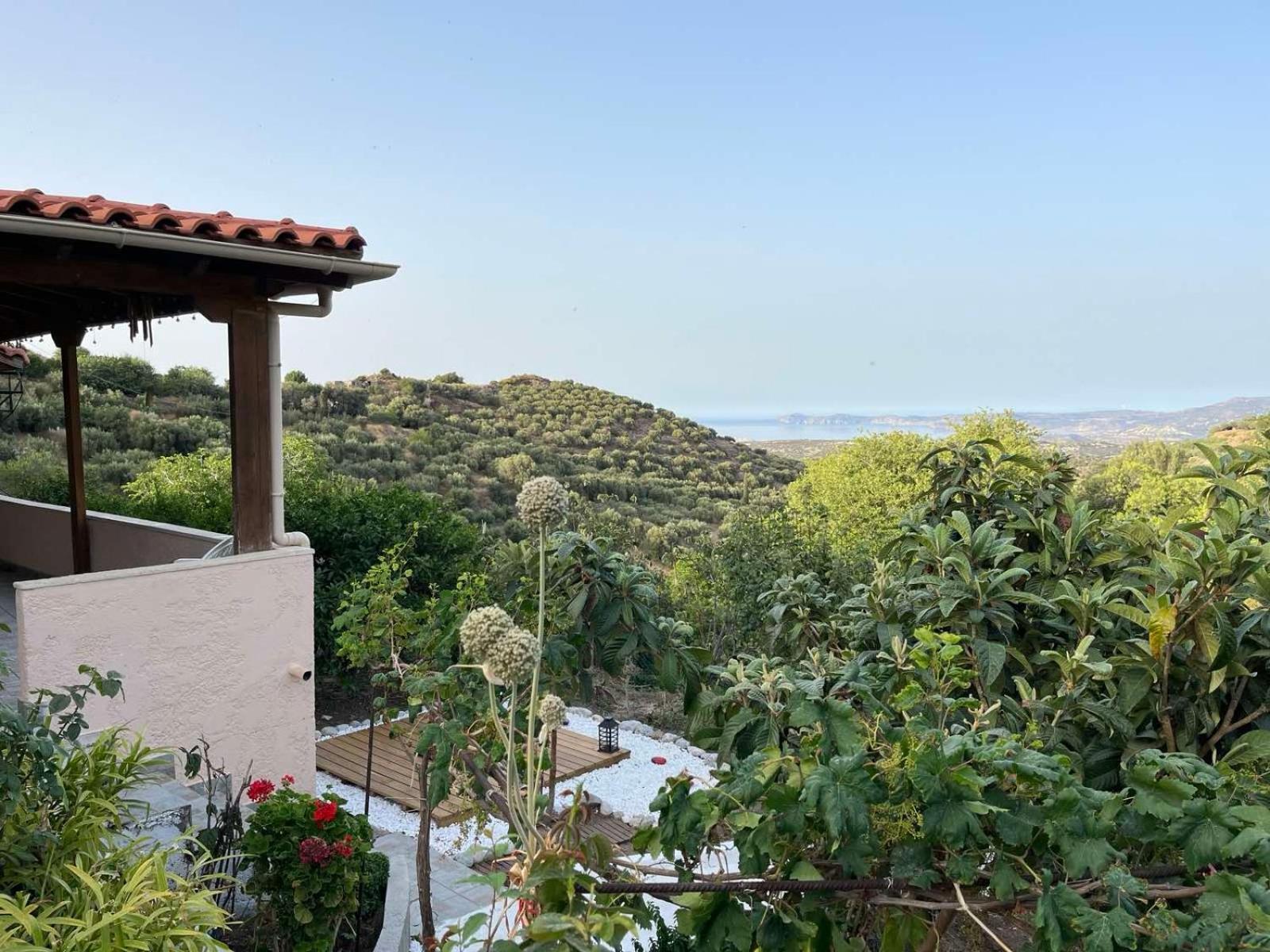 The Garden House, Sitia Apartment Екстериор снимка