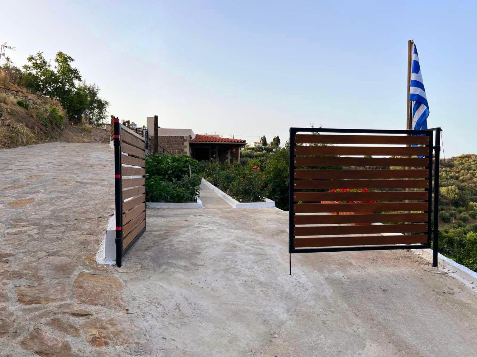 The Garden House, Sitia Apartment Екстериор снимка